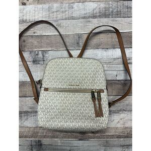 Michael Kors | Bags | Michael Kors Evie Backpack Purse Tan  display picture 2